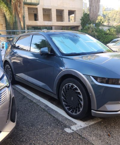 יונדאי איוניק 5