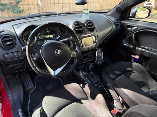 אלפא רומיאו מיטו