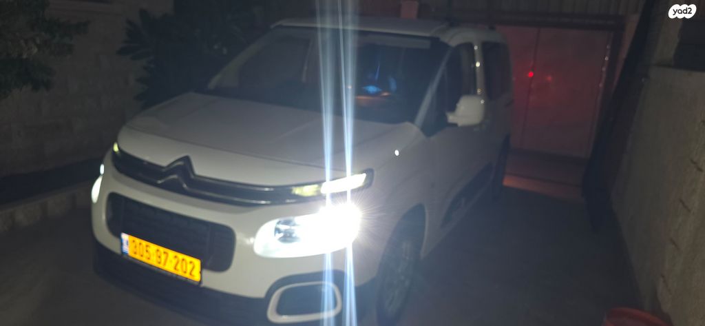 מודעת רכב סיטרואן ברלינגו