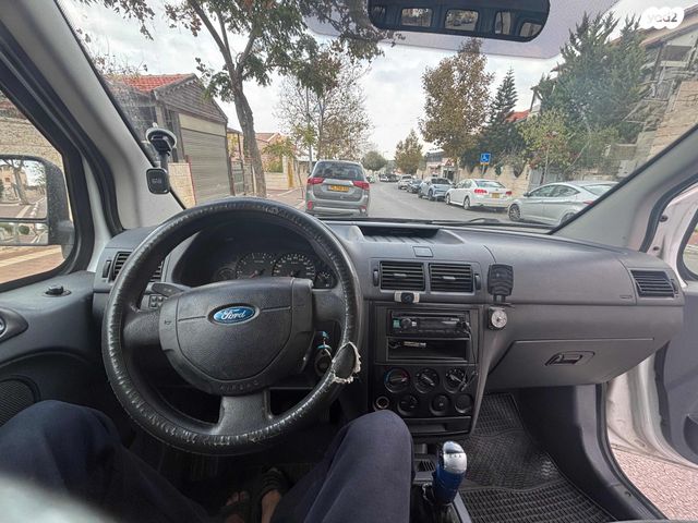 מודעת רכב פורד טורנאו קונקט