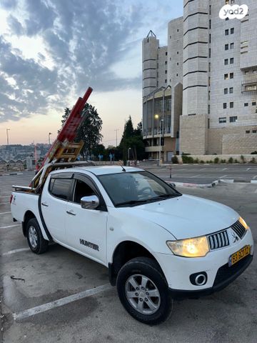 מודעת רכב מיצובישי טרייטון / L200