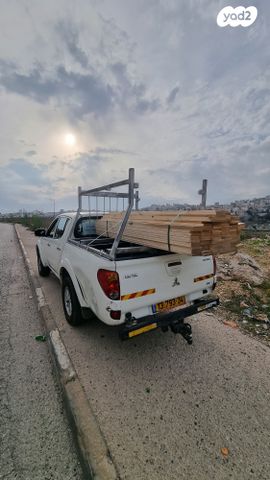 מיצובישי טרייטון / L200