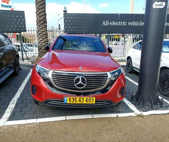 מודעת רכב מרצדס-בנץ EQC