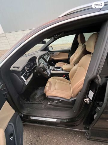 מודעת רכב אאודי Q8