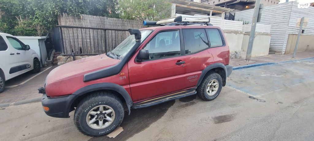 ניסאן טראנו