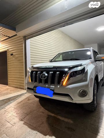 טויוטה לנד קרוזר