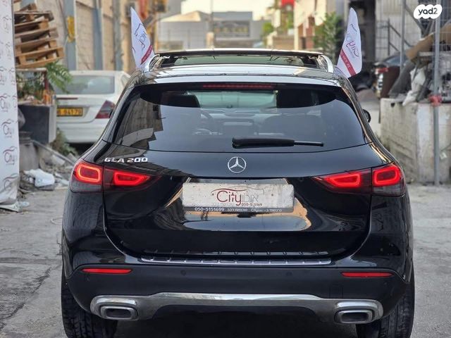 מרצדס-בנץ GLA