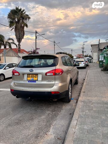 סובארו טריבקה