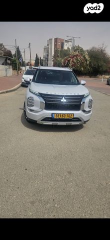 מיצובישי אאוטלנדר