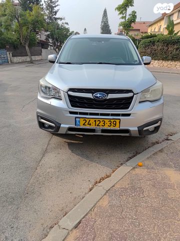 סובארו פורסטר