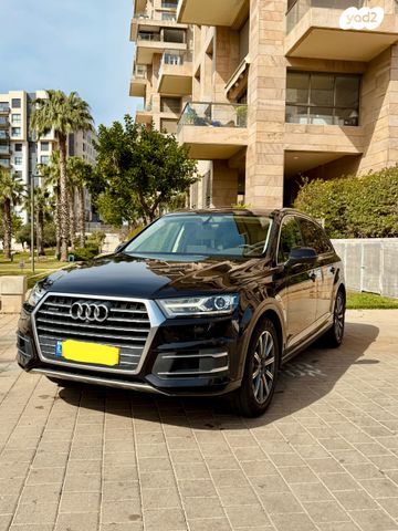 מודעת רכב אאודי Q7