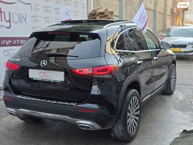 מרצדס-בנץ GLA