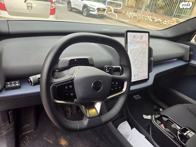 מודעת רכב וולוו EX30