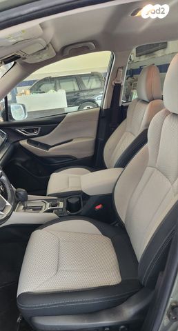 סובארו פורסטר