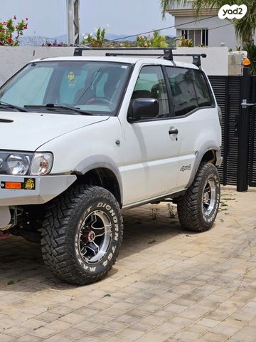 ניסאן טראנו