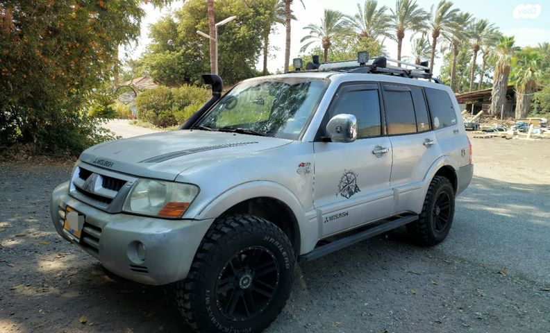 מודעת רכב מיצובישי פג'רו