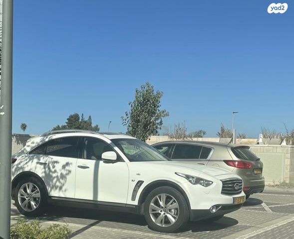 מודעת רכב אינפיניטי QX70