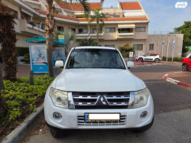 מיצובישי פג'רו