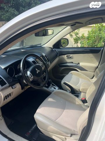 מיצובישי אאוטלנדר