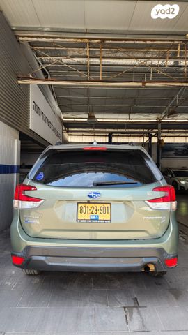 סובארו פורסטר