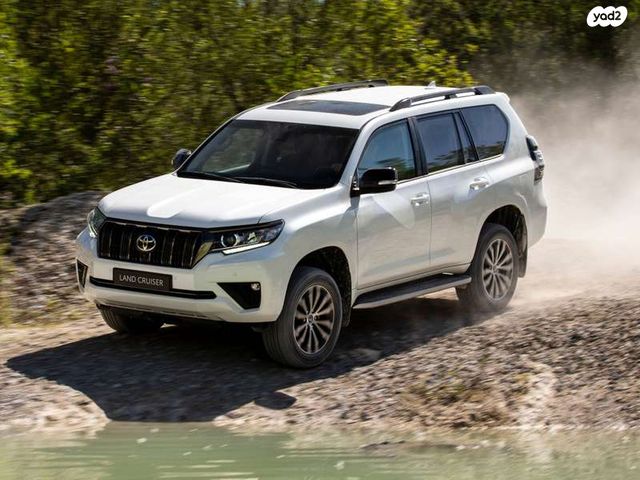 טויוטה לנד קרוזר