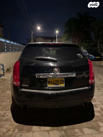 קאדילק SRX