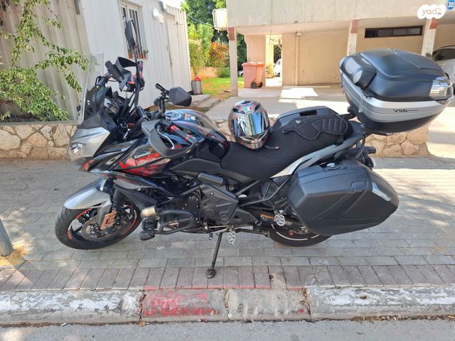 קאוואסאקי Versys 650