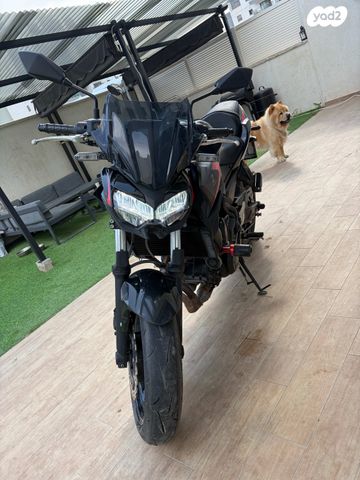 קאוואסאקי Z650 abs