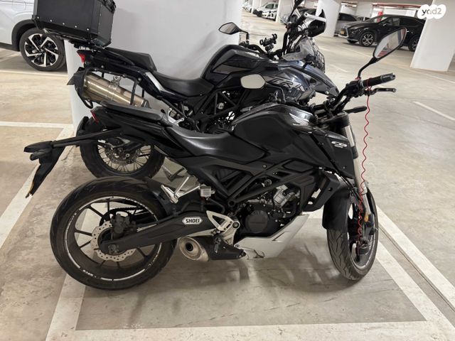 הונדה CB125R