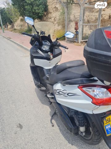 סאן יאנג מקסים 400