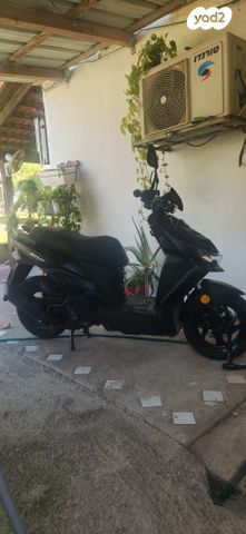 מודעת רכב סאן יאנג Jet 4 RX