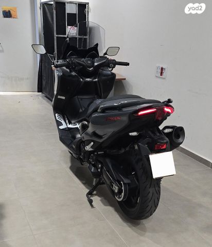 ימאהה Tmax 560 Tech