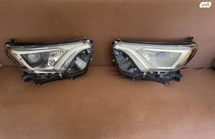 feedItemObj.data.row_1