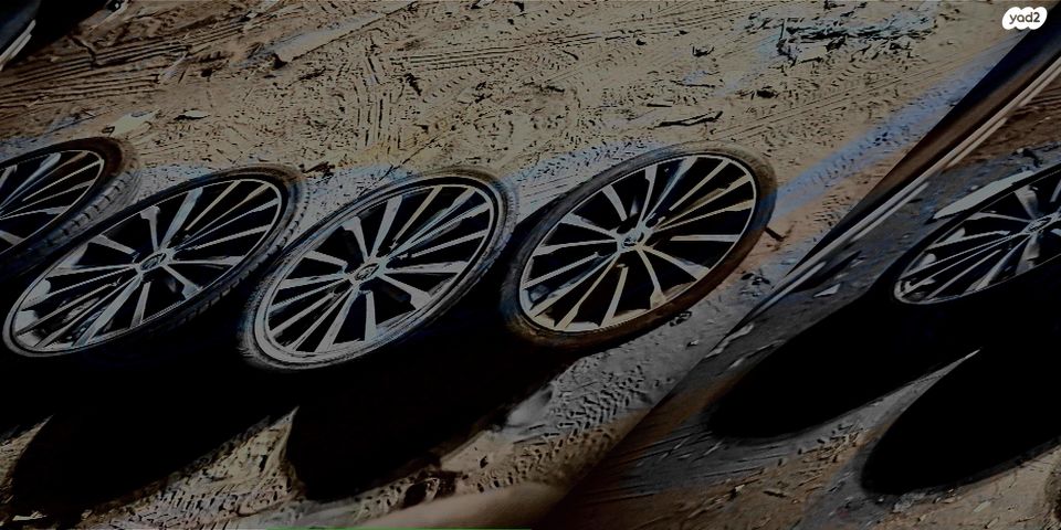 feedItemObj.data.row_1