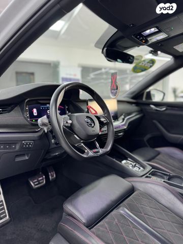 סקודה אוקטביה