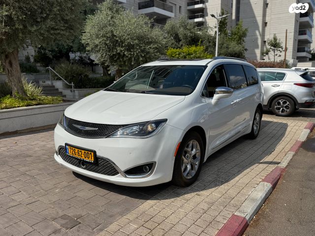 מודעת רכב קרייזלר פסיפיקה