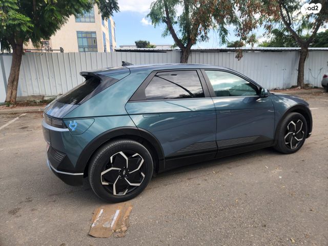 יונדאי איוניק 5