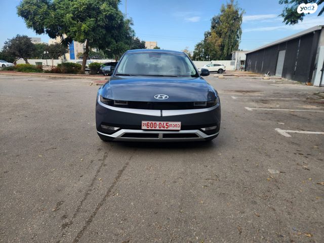 יונדאי איוניק 5