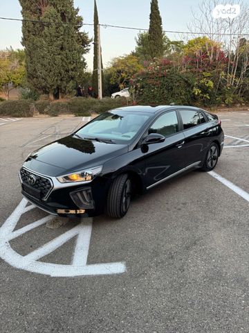 יונדאי איוניק