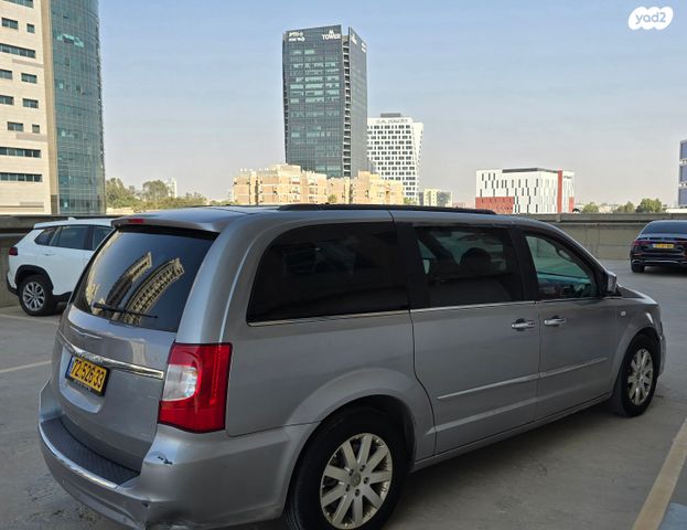 קרייזלר גראנד וויאג'ר