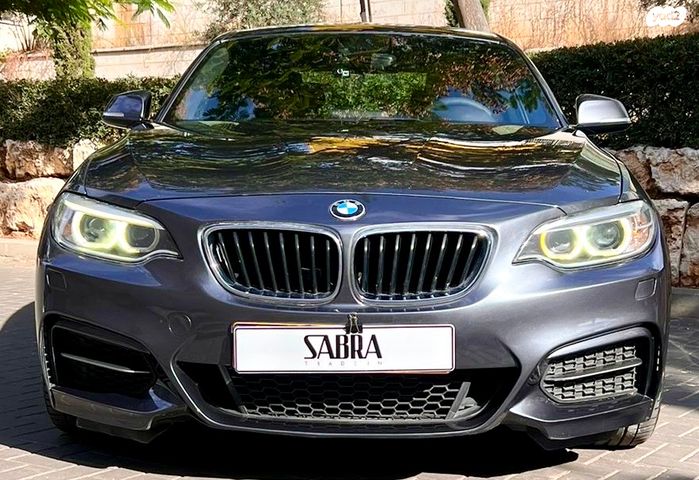 מודעת רכב ב מ וו סדרה 2