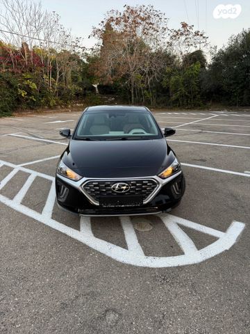 יונדאי איוניק