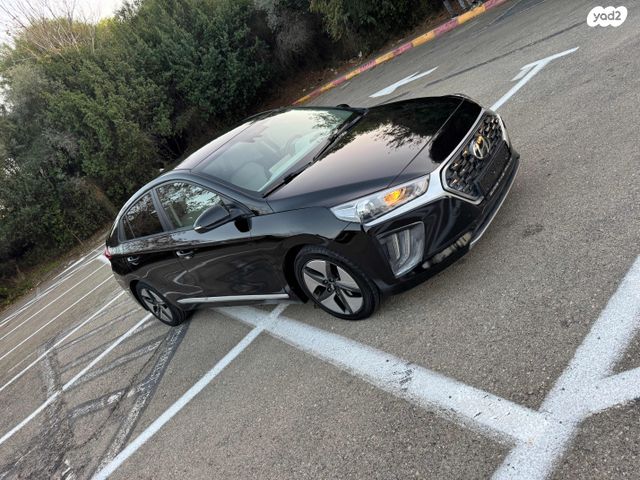 יונדאי איוניק