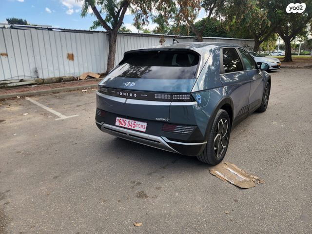 יונדאי איוניק 5