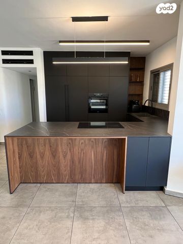 דירה, הרבי מלובאוויטש 34, השחר, דימונה