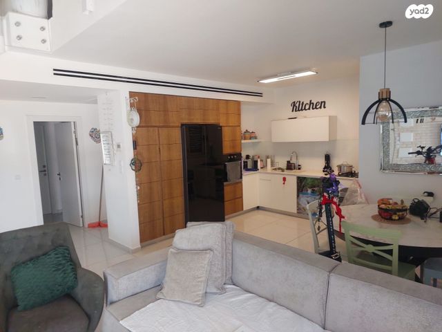 הלוח העברי 55