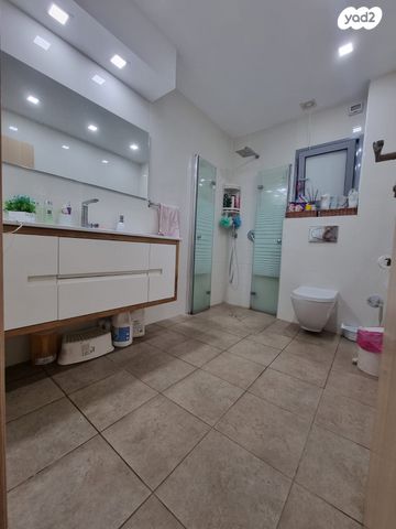 דירה, משה לוי 3, נאות שמיר, רמלה