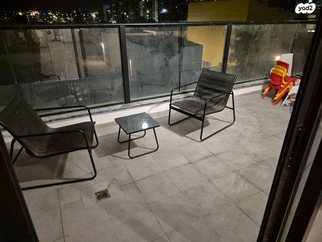 דירה, אריק איינשטיין 105, נווה שרון / שער העיר, נתיבות