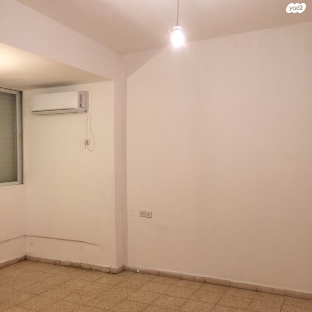 ישראל טייבר 56