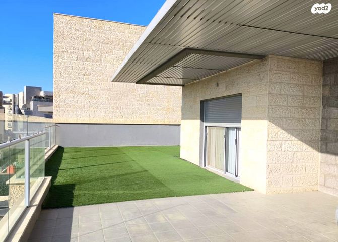 יוסף בורג 58